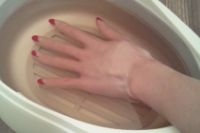 心逢のパラフィンで乾燥やがさがさやフットケアを